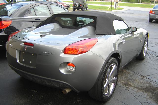 Pontiac Solstice 2007 photo 2