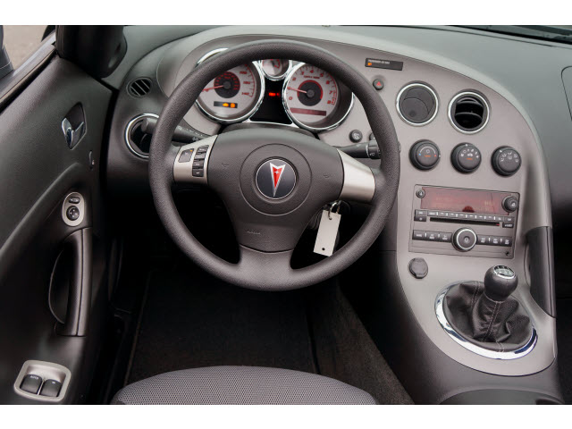 Pontiac Solstice 2008 photo 1