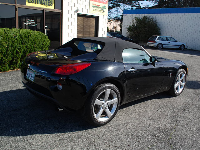 Pontiac Solstice 2008 photo 2