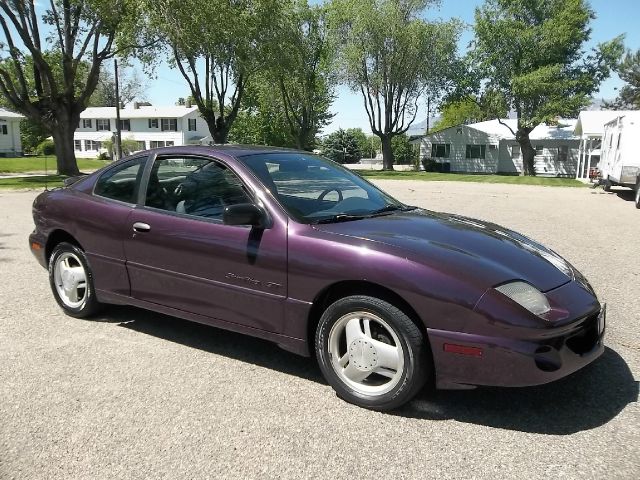 Pontiac Sunfire 1997 photo 17