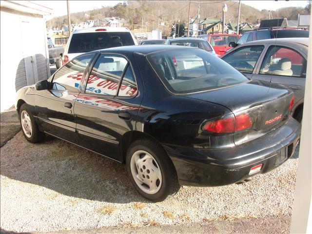 Pontiac Sunfire 1998 photo 1