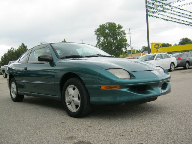 Pontiac Sunfire 1998 photo 2