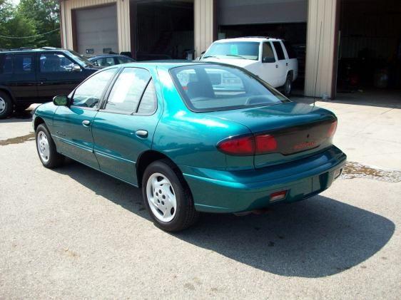 Pontiac Sunfire 1998 photo 1