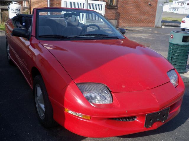 Pontiac Sunfire SE Convertible