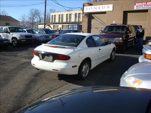 Pontiac Sunfire 1998 photo 2