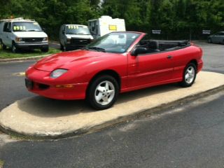 Pontiac Sunfire 1998 photo 1