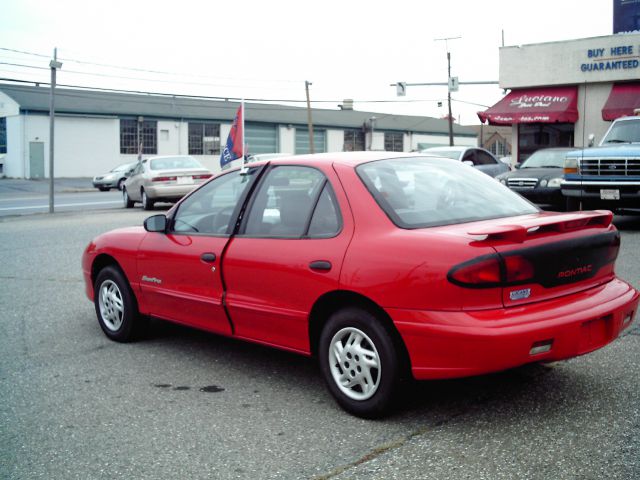 Pontiac Sunfire 1999 photo 2