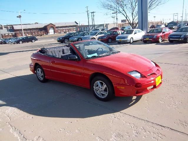 Pontiac Sunfire 2000 photo 4