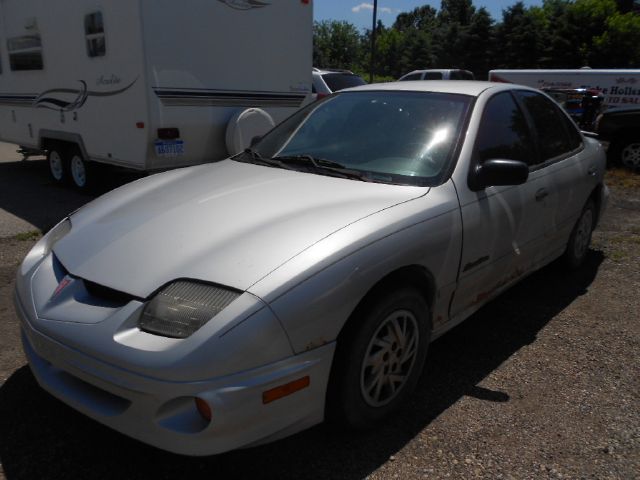 Pontiac Sunfire 2000 photo 1