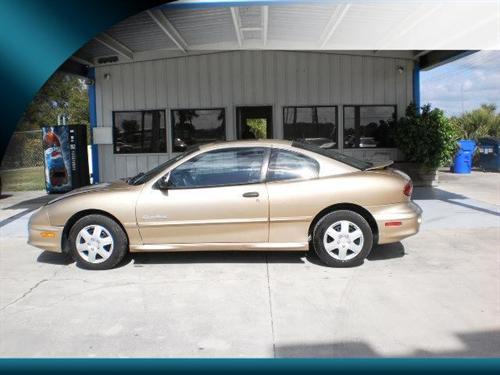 Pontiac Sunfire 2000 photo 2