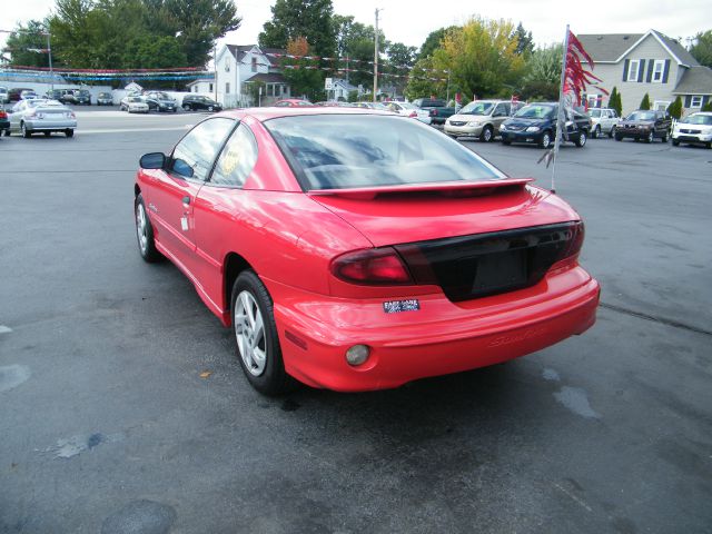 Pontiac Sunfire 2000 photo 4