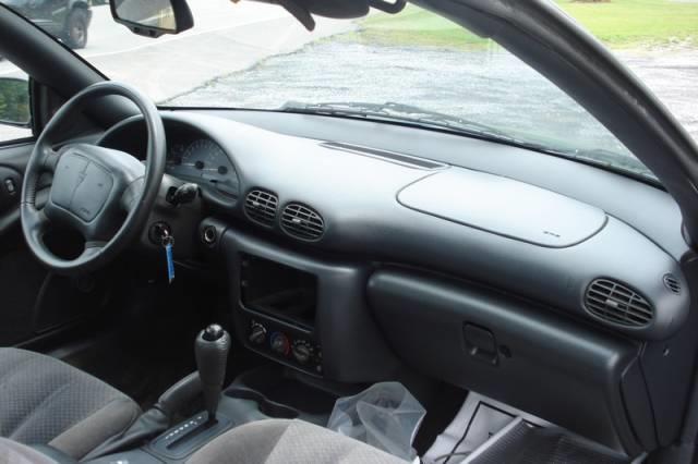 Pontiac Sunfire 2000 photo 22