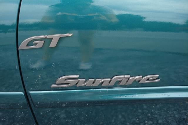 Pontiac Sunfire 2000 photo 27