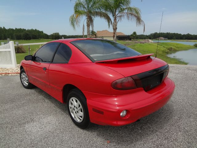 Pontiac Sunfire 2000 photo 1