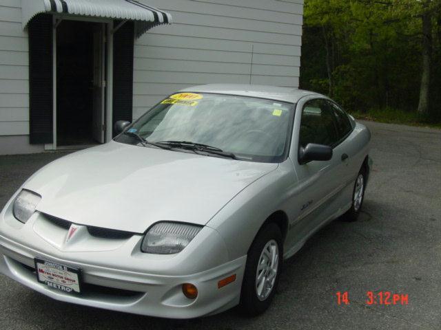 Pontiac Sunfire 2000 photo 1