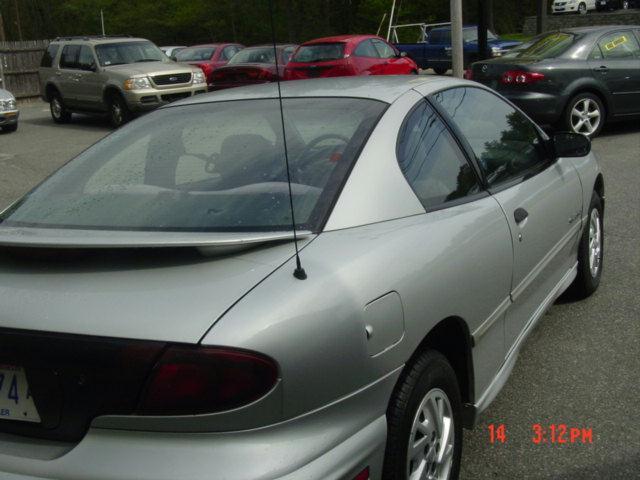 Pontiac Sunfire 2000 photo 3