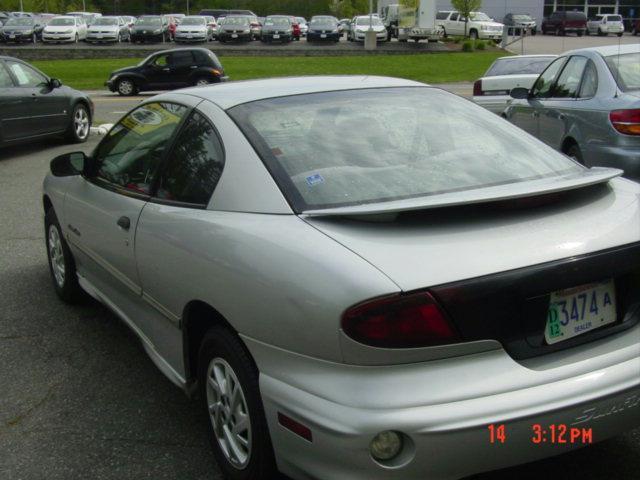 Pontiac Sunfire 2000 photo 5