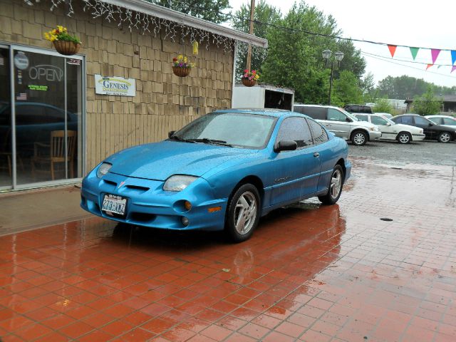 Pontiac Sunfire 2000 photo 1