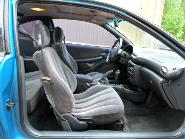 Pontiac Sunfire 2000 photo 2