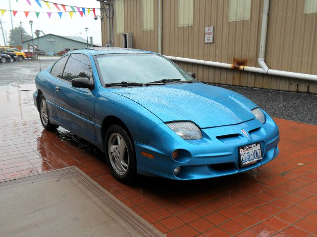 Pontiac Sunfire 2000 photo 4