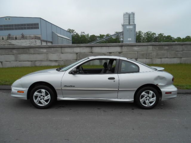 Pontiac Sunfire 2000 photo 10