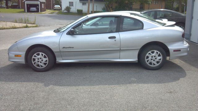 Pontiac Sunfire 2000 photo 1