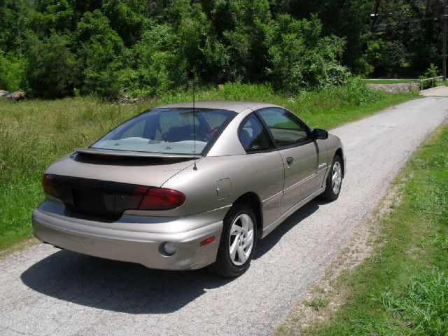 Pontiac Sunfire 2000 photo 4