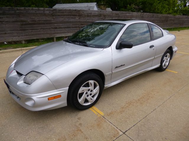 Pontiac Sunfire 2000 photo 6