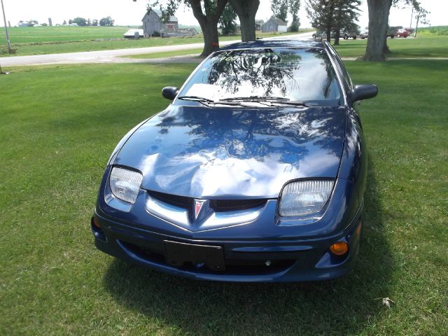 Pontiac Sunfire 2001 photo 2