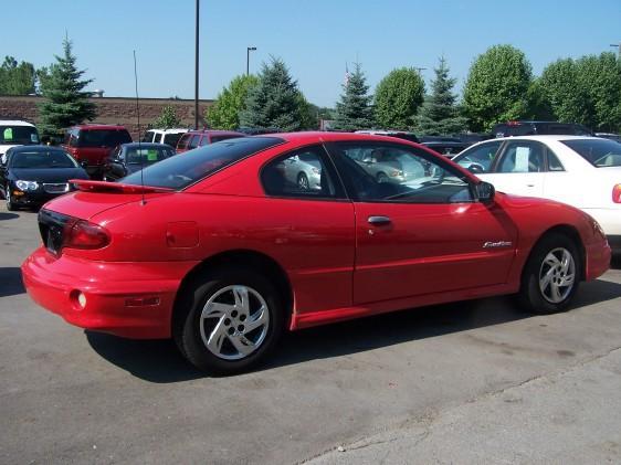 Pontiac Sunfire 2001 photo 1