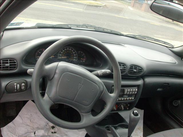 Pontiac Sunfire 2001 photo 1