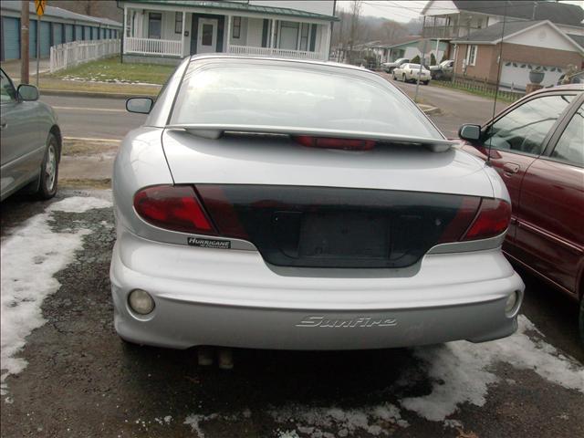 Pontiac Sunfire 2001 photo 2