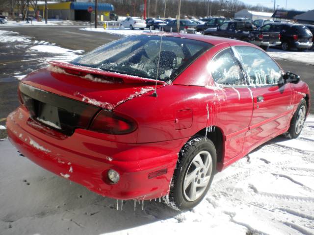 Pontiac Sunfire 2001 photo 3