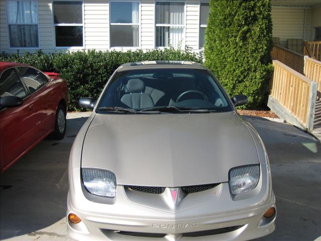 Pontiac Sunfire 2001 photo 2