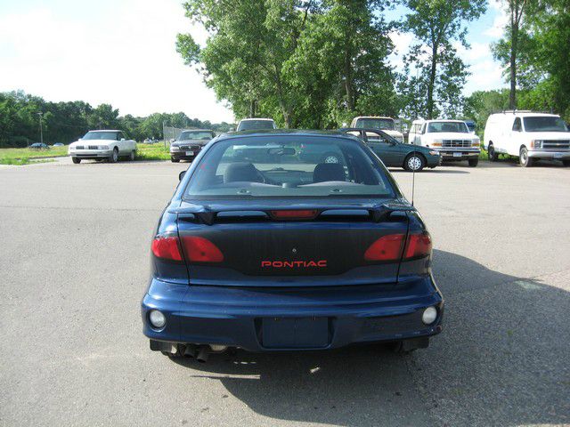 Pontiac Sunfire Sport -5 Speed-stick-4x4 Sedan