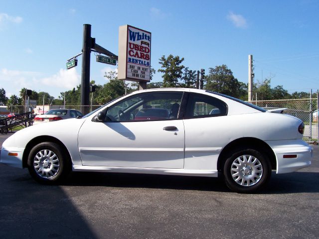 Pontiac Sunfire 2001 photo 1