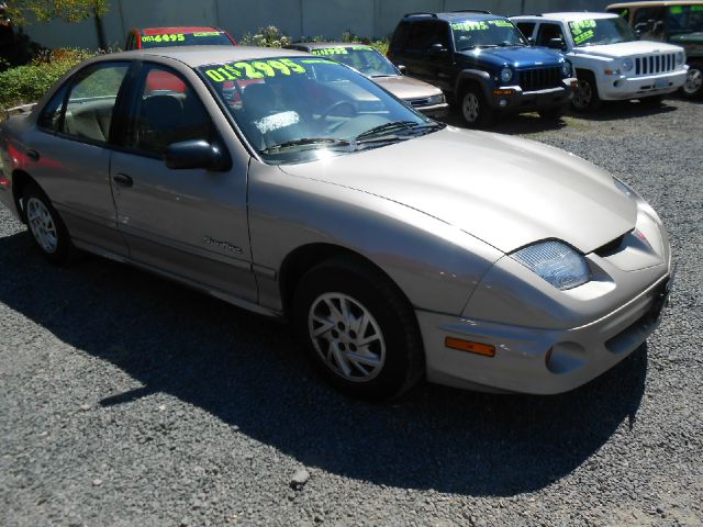 Pontiac Sunfire 2001 photo 1