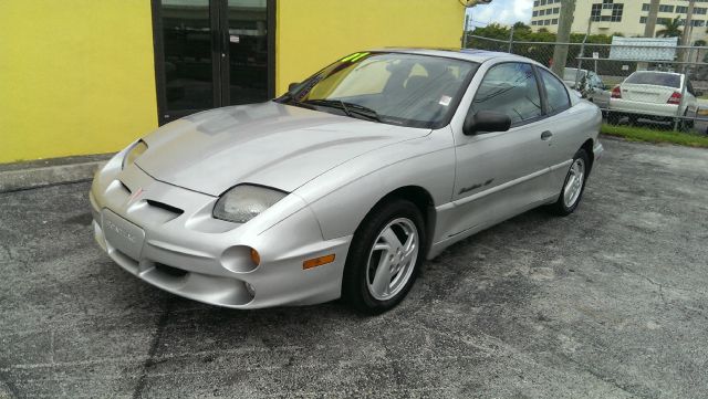 Pontiac Sunfire 2001 photo 3