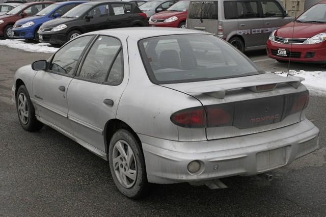 Pontiac Sunfire 2001 photo 3