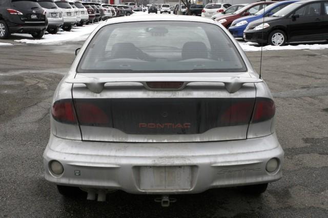 Pontiac Sunfire 2001 photo 4