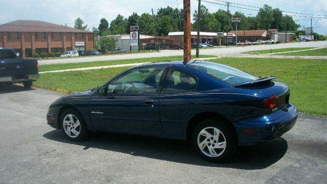 Pontiac Sunfire 2001 photo 1