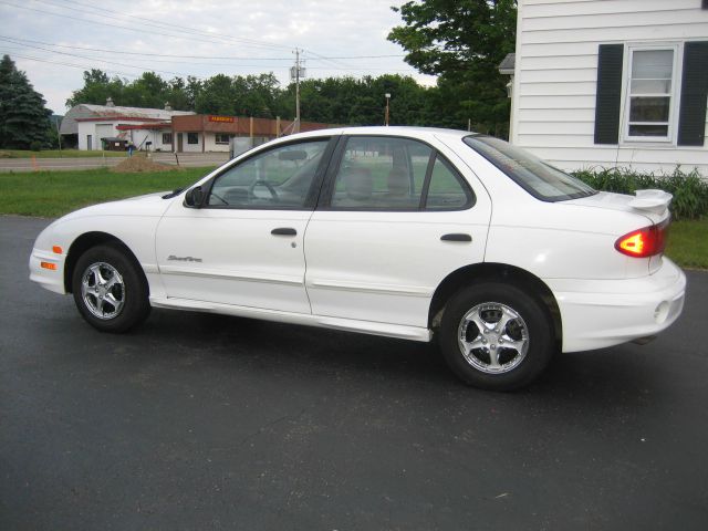 Pontiac Sunfire 2002 photo 4