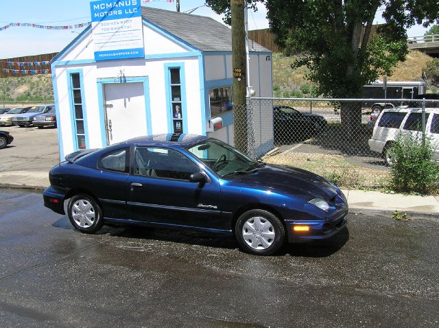 Pontiac Sunfire 2002 photo 2