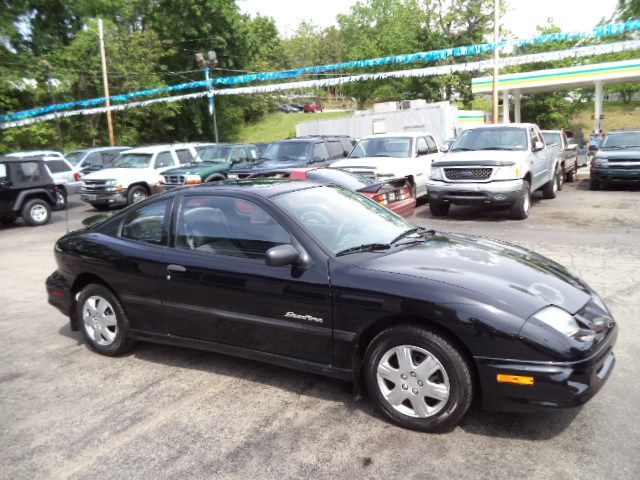 Pontiac Sunfire 2002 photo 9