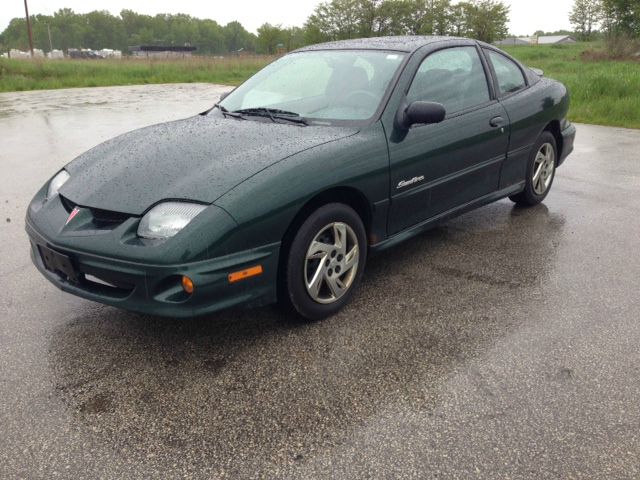 Pontiac Sunfire 2002 photo 2