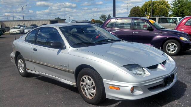 Pontiac Sunfire 2002 photo 3