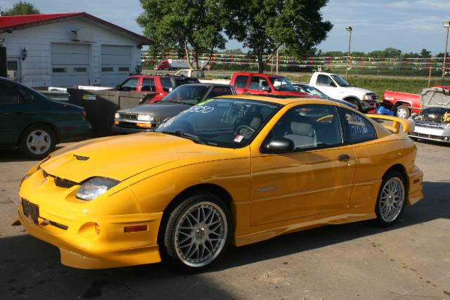 Pontiac Sunfire 2002 photo 3