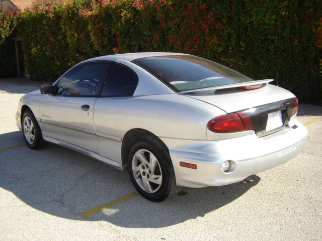 Pontiac Sunfire 2002 photo 1