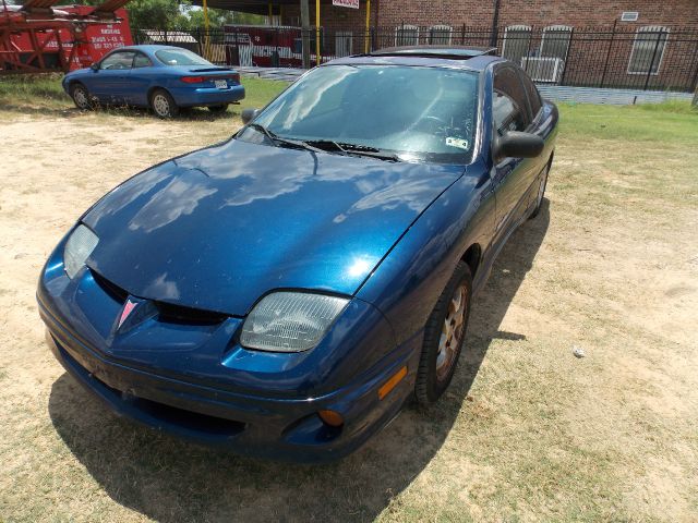 Pontiac Sunfire 2002 photo 2