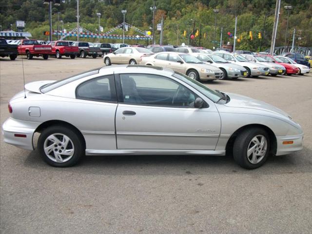 Pontiac Sunfire 2002 photo 1